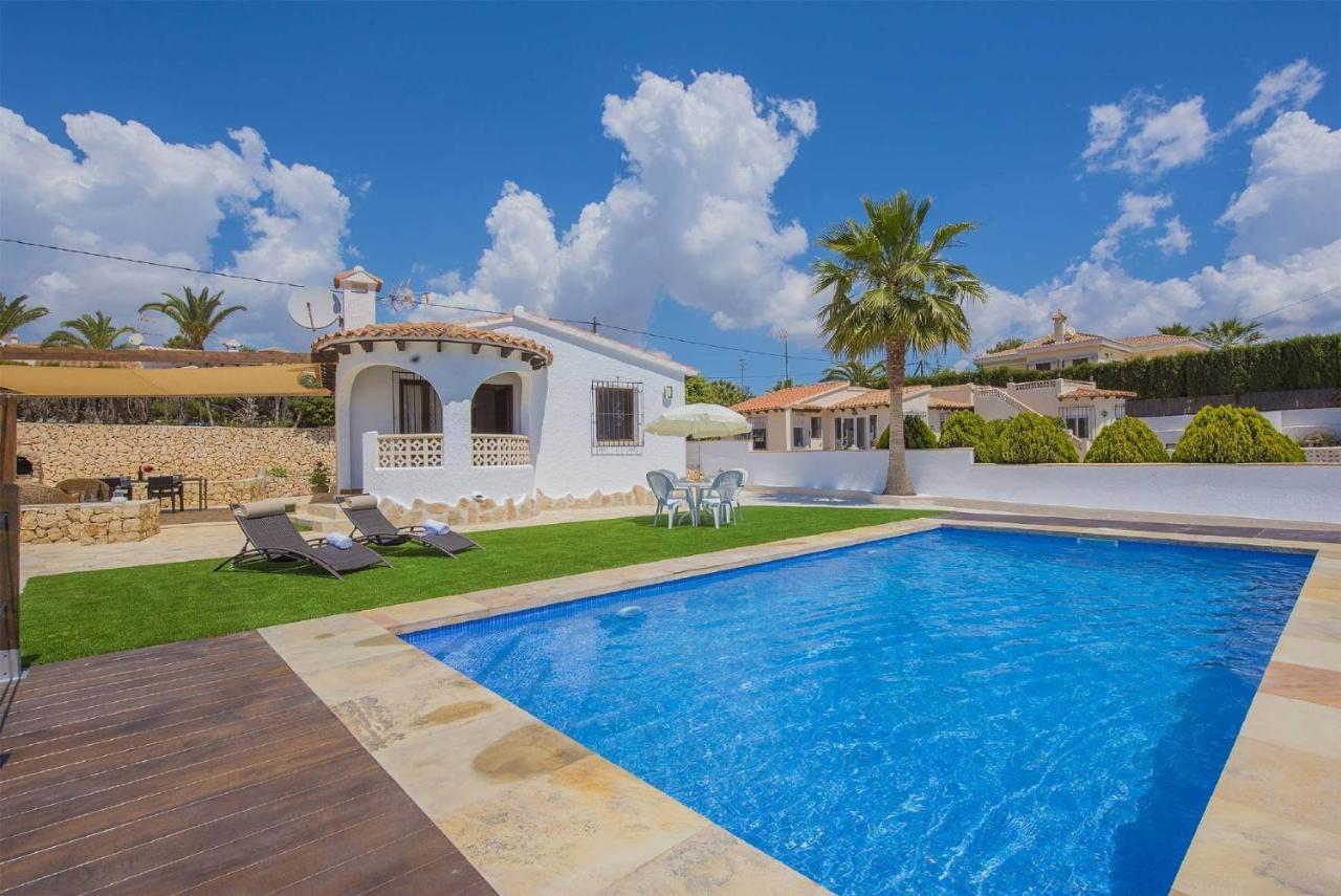 Villa Neus - PlusHolidays Calpe Esterno foto