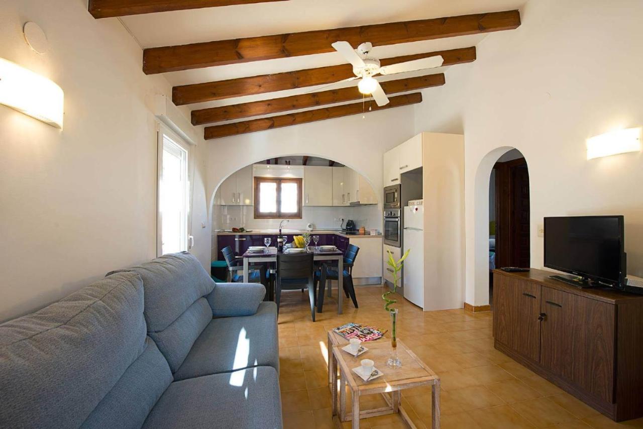 Villa Neus - PlusHolidays Calpe Esterno foto