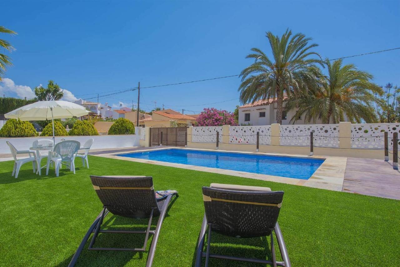 Villa Neus - PlusHolidays Calpe Esterno foto